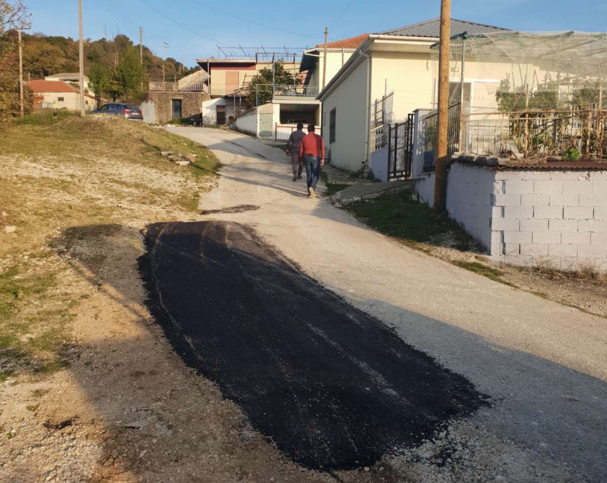 Αποκατάσταση Τομών Ασφάλτου Κέντρου Πόλης Και Τ.Κ. Δαφνούλας