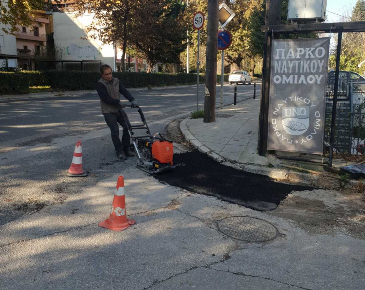 Αποκατάσταση Τομών Ασφάλτου Κέντρου Πόλης Και Τ.Κ. Δαφνούλας