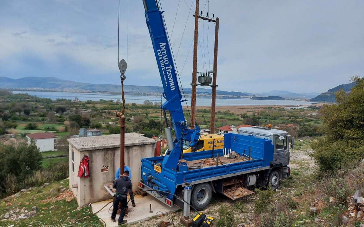 Αντικατάσταση Μοτέρ Σε Γεώτρηση Των Λογγάδων