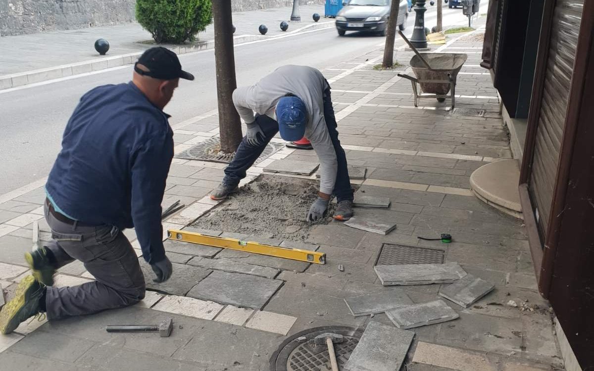 Αποκατάσταση Πλακών Πεζοδρομίων Από Βλάβες Ύδρευσης